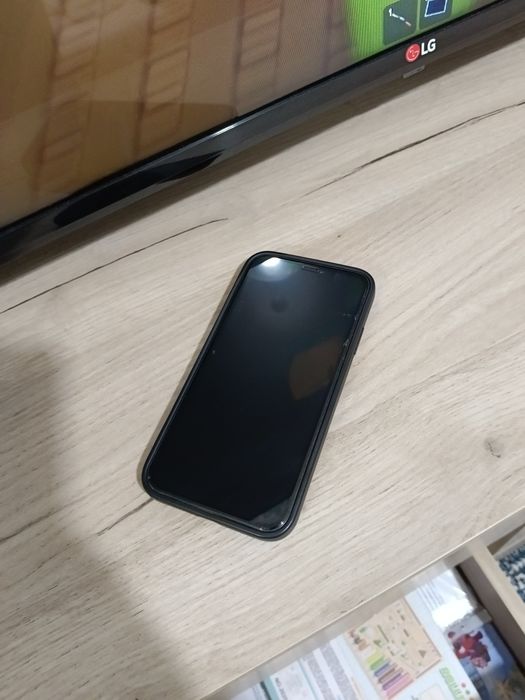 Айфон 11 продам,в хорошем состоянии