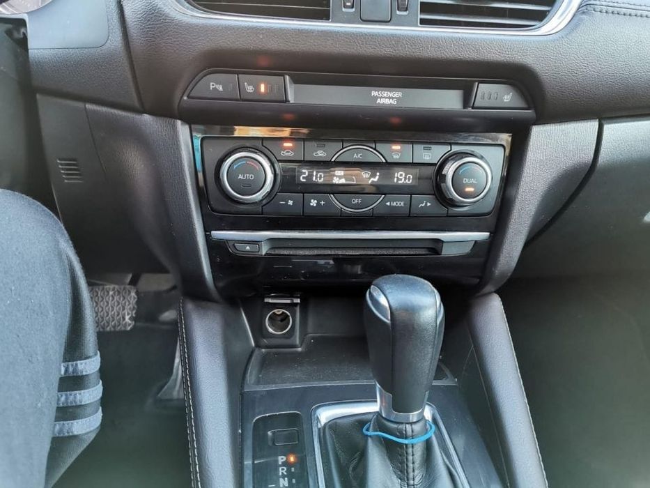 Mazda 6  2.2 diesel preț 6000 euro