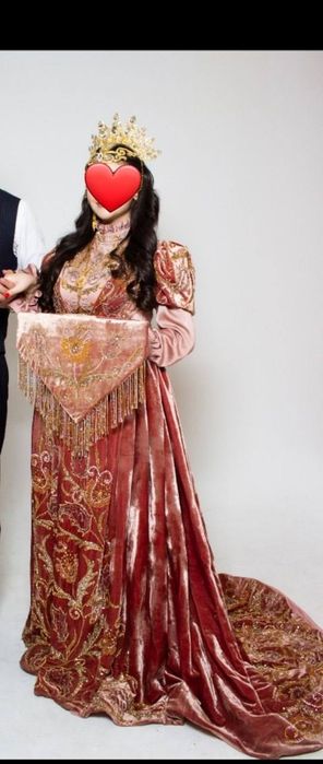 Национальный Ансамбль