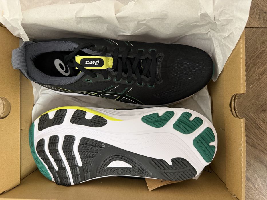 Adidasi Asics GEL KAYANO 32