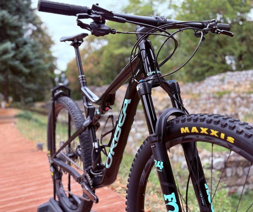 2022 Orbea Oiz H10 TR Fox/XT