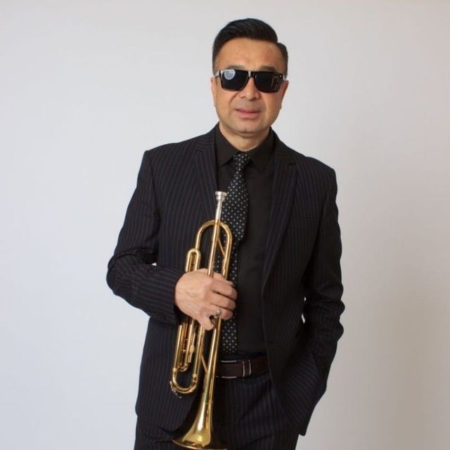 Саксофонист и Трубач на ваши праздники,Новый год и т.д