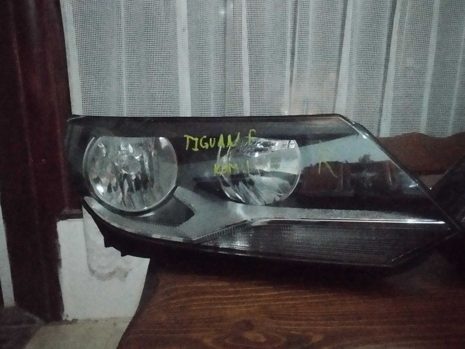 Фарове за Тигуан фейс лифт 2012 г.