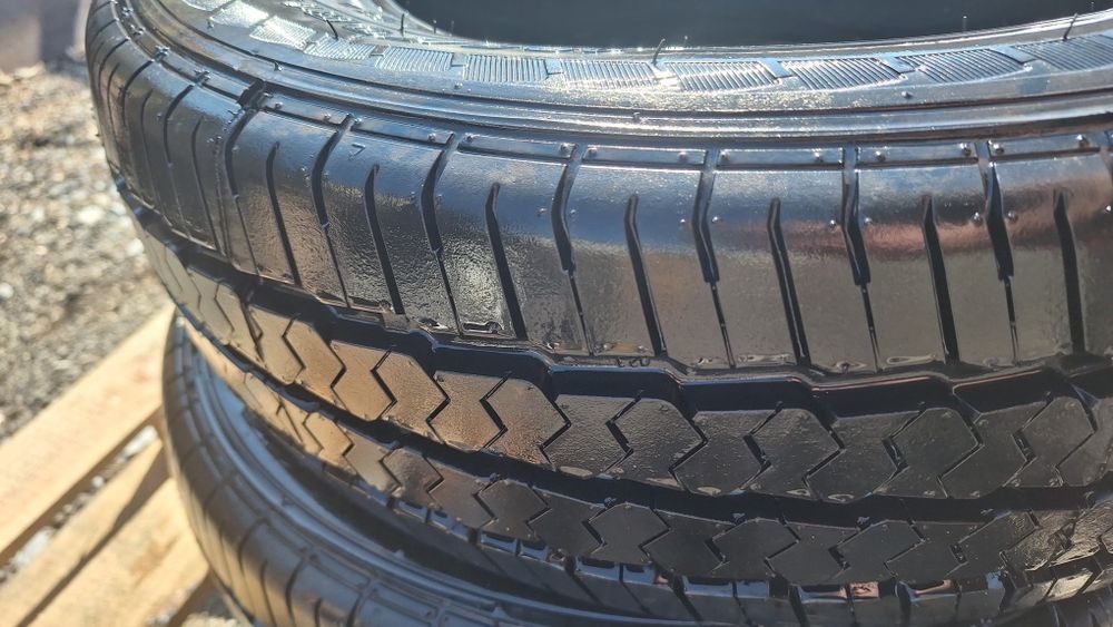 Гуми Goodrider R15C