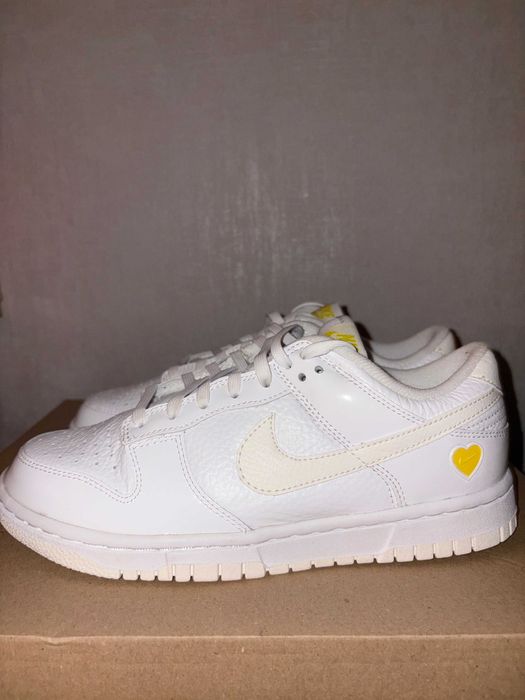 Nike Dunk Low Valentine's Day Yellow Heart - Номер 37.5