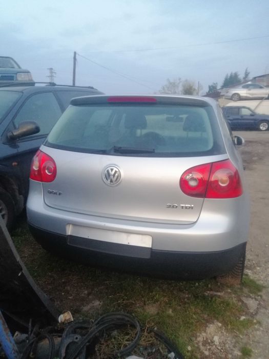 Volkswagen Golf 5 /Голф 5 2.0 140к.с. 2004г. на части