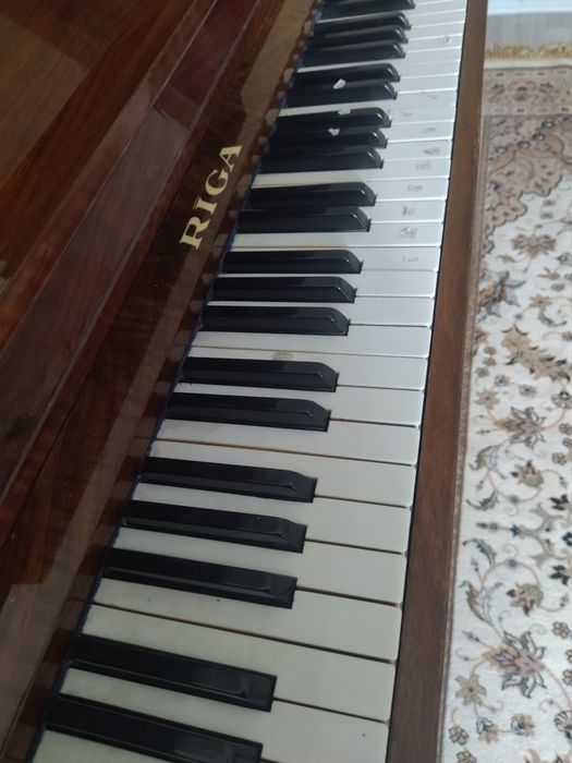 Пианино Рига продадим
