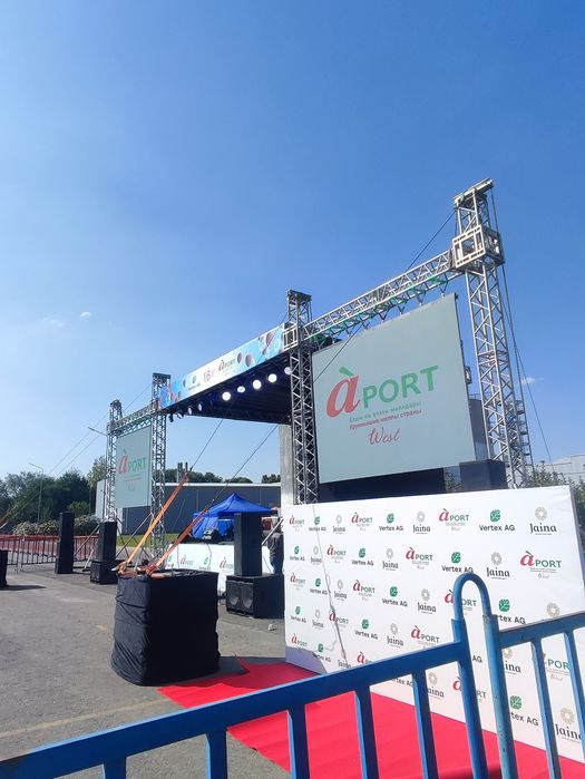 А.Р.Е.Н.Д.А сцены сцена подиум подиумы А.Р.Е.Н.Д.А сцены сцена подиум