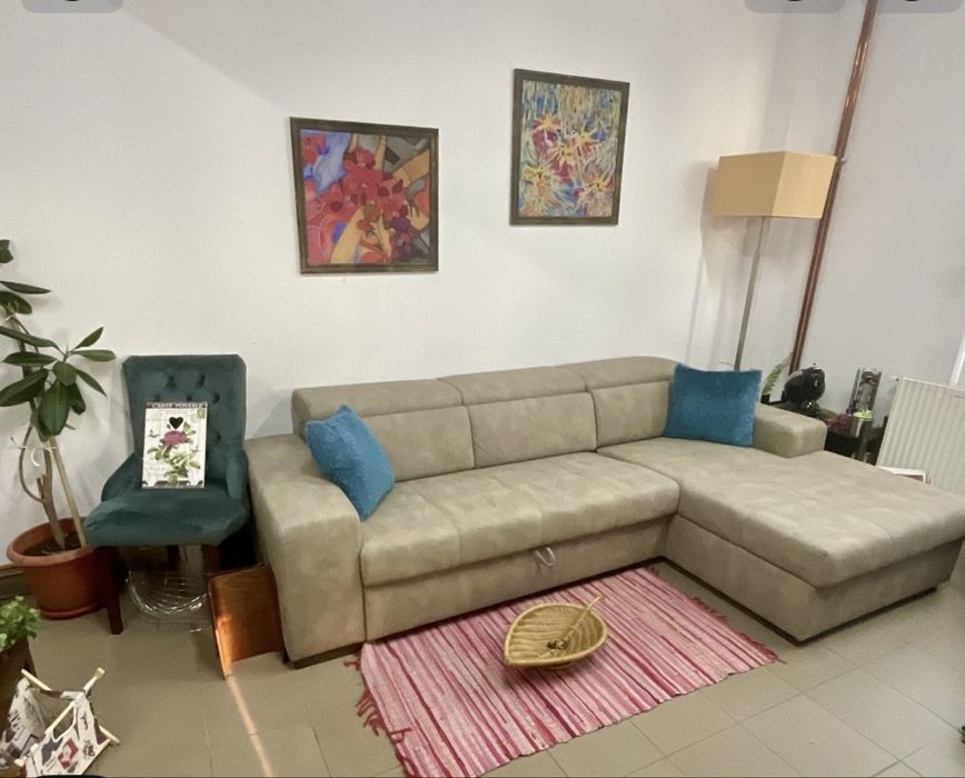 Coltar extensibil cu lada depozitare Italia