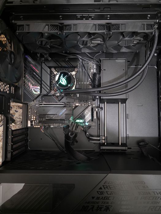 Core i9 14900KF. Z690.