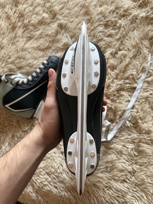 Коньки CCM детские 36 размер