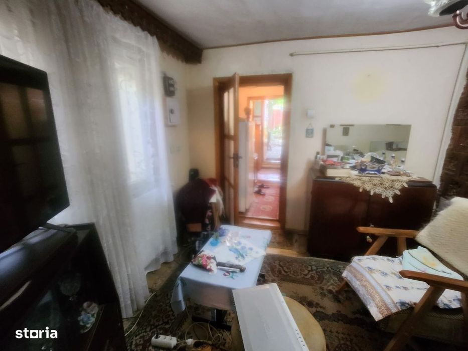 Casa cu 3 camere in cartier CFR
