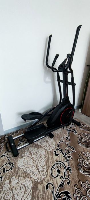 Эллиптический тренажёр