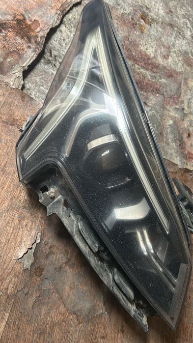 Киа рио фара правая линзовая оригинал