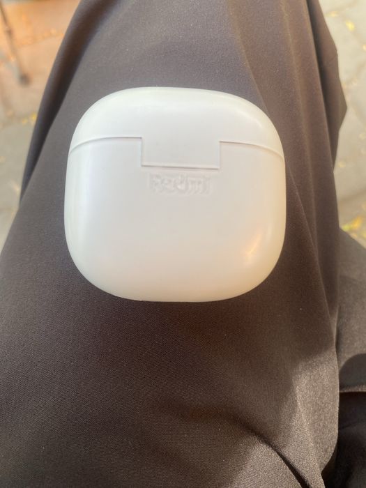 Продам наушники redmi buds 6 lite