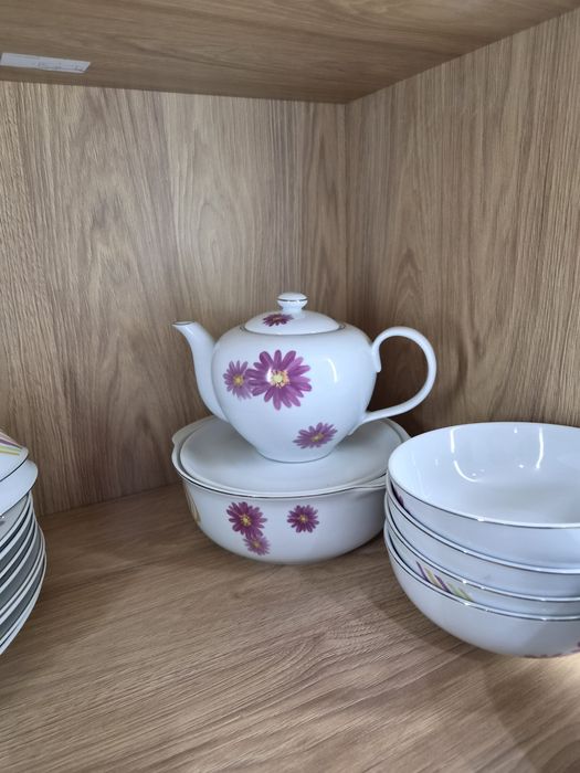 Сервиз на 8 персон