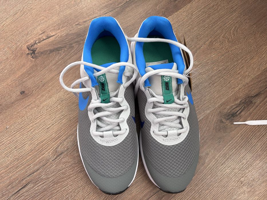 Nike revolution 6 маратонки