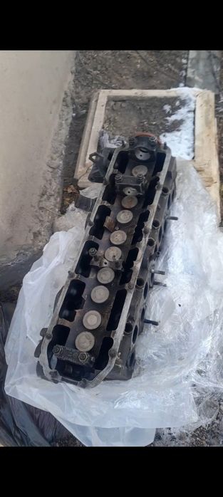 Продам головку от Ауди 100