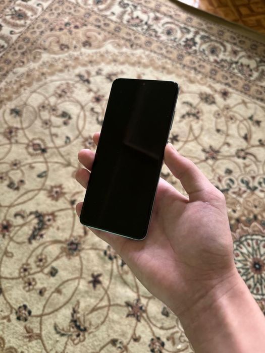 Galaxy s20 продоется