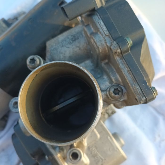 Vind corp clapeta acceleratie skoda superb an 2010 motor 2000 Dizel