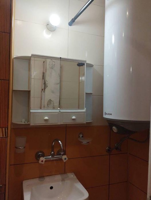 Дава се под наем Едностаен апартамент в Бургас, Меден рудник - зона А - 35 кв.м за 255 € - Снимка #4