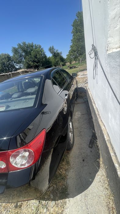 Шевролет    эпика