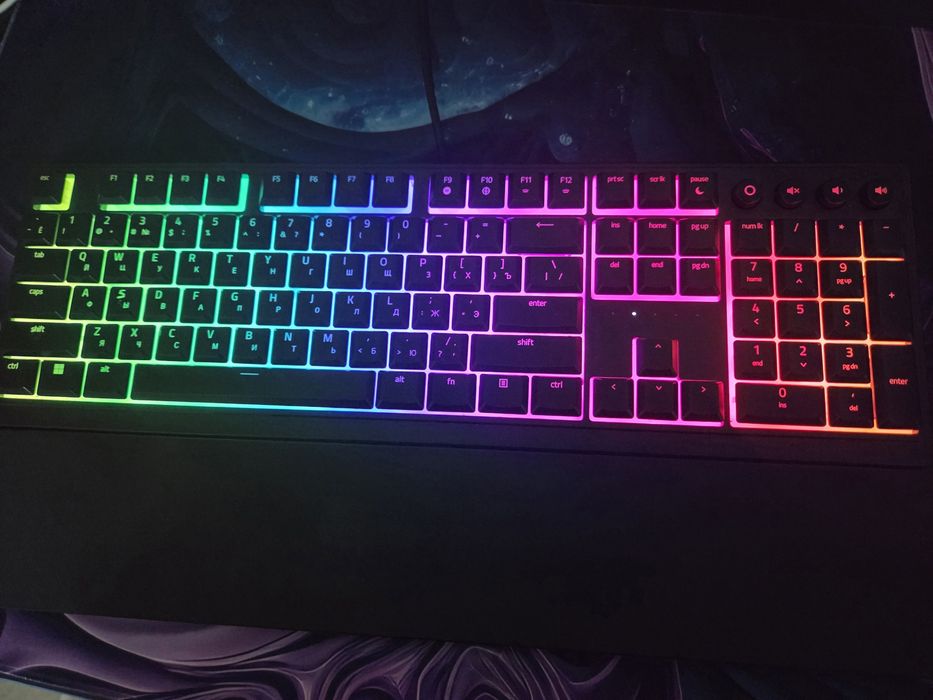Клавиатура Razer Ornata V3