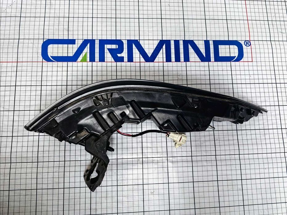 Dongfeng eπ008 Левая/правая задняя фара original used parts  В наличии