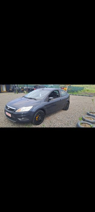 Ford focus 2009 benzina 1.6