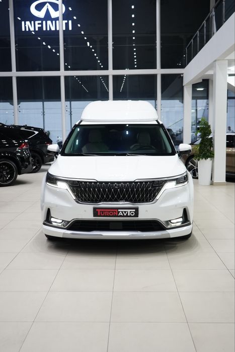 KIA Carnival Hi Limousine