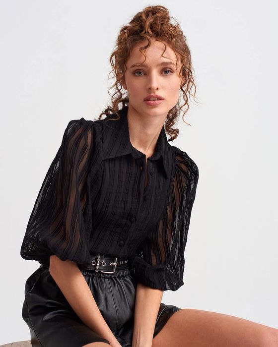 ZARA черна риза с буфан ръкав