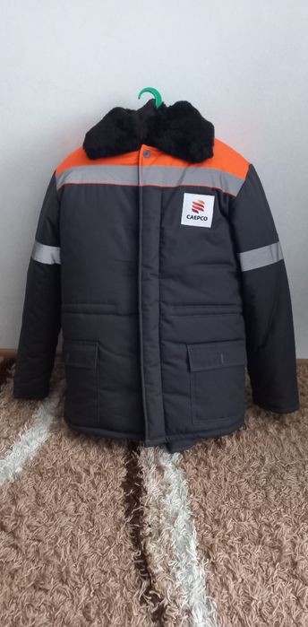 Продам зимнию куртку