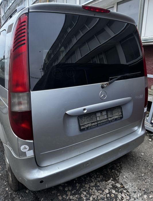 Haion pt Mercedes Vaneo & Scaun spate rar