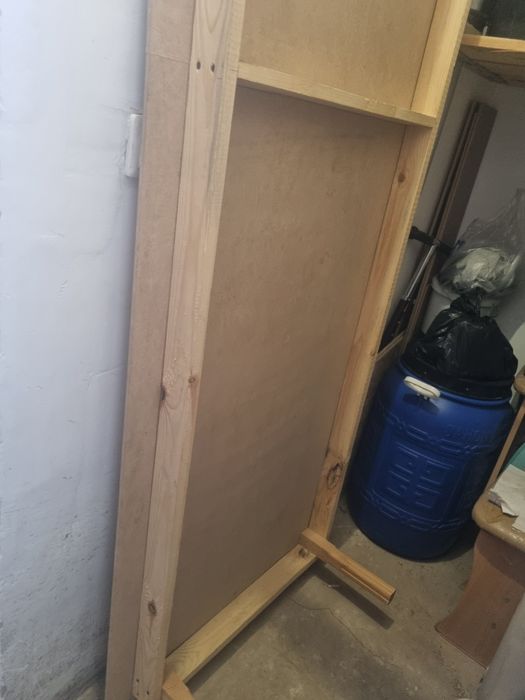 Продам чайный стол не складной