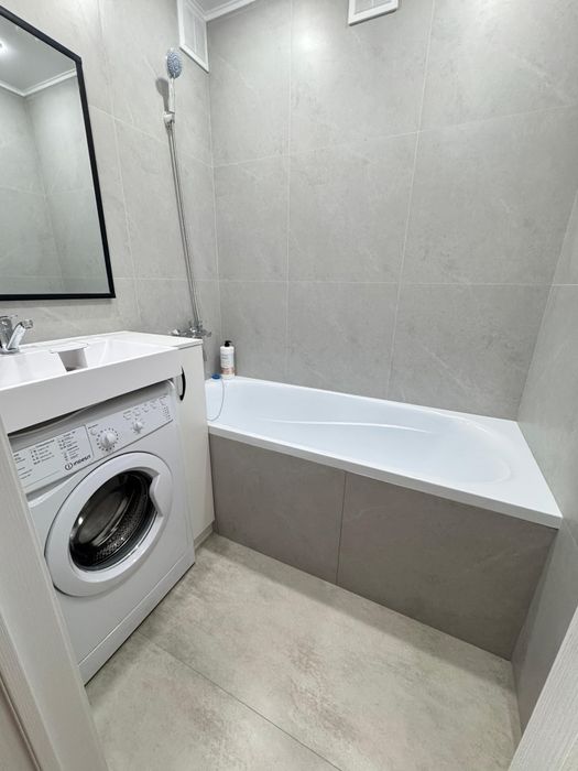 Продам квартиру парк