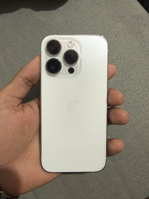 Iphone 14 pro  1 yil kafolat