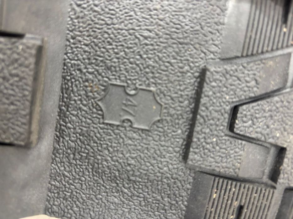 Продам унты натуральный