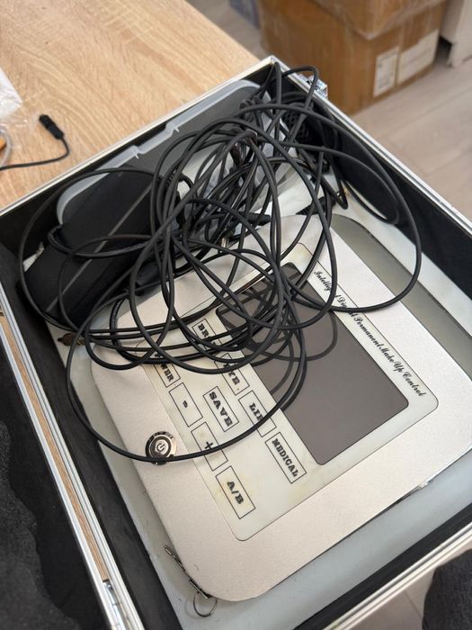 Aparat Micropigmentare Digital