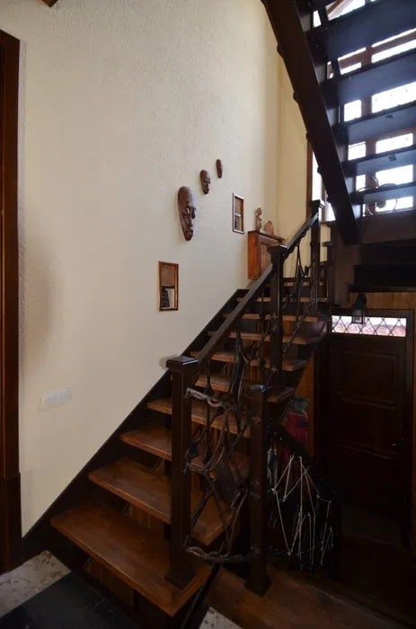 Дом Аренда на Карасу. Академия