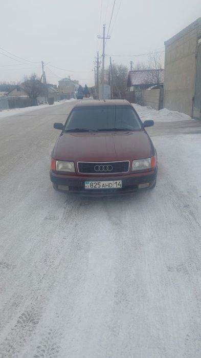 Audi 1991 красная