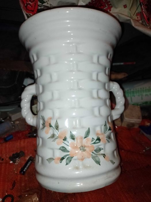 Diverse vaze și vase