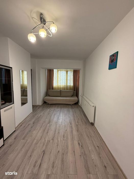 dristor 6-7 min metrou libera