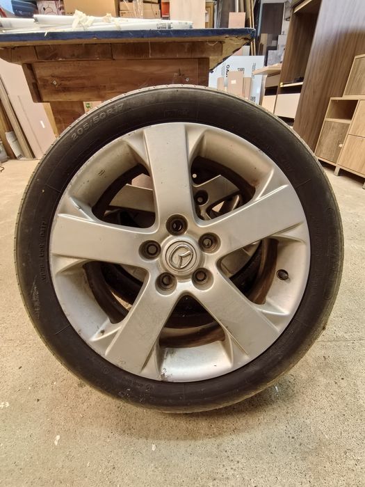 Продавам Джанти 17 "