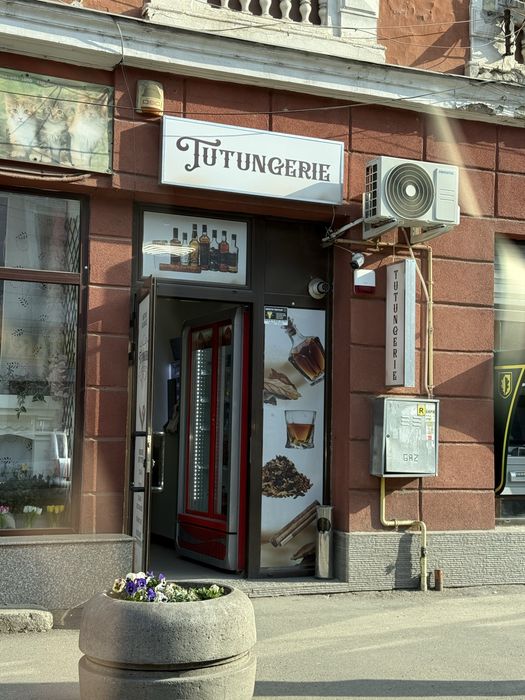 Spatiu comercial in centrul orasului de inchiriat