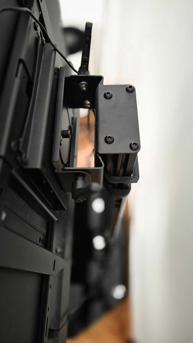 HAGOR HP Stand 55 стойка за телевизор/монитор, черен, преместваема