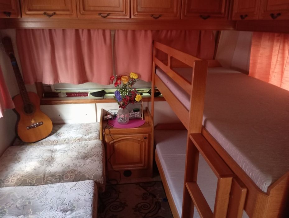 Каравана hobi545