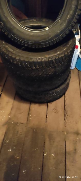 Продам зимнее колесо 1 шт.