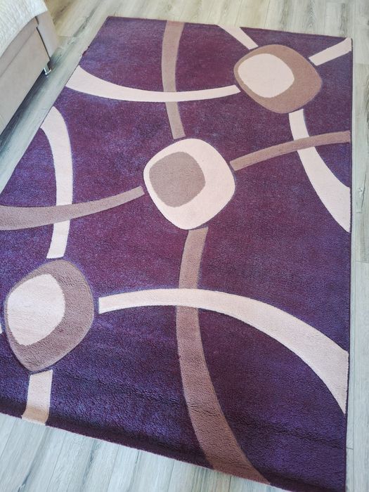 Ковёр в отличном состоянии