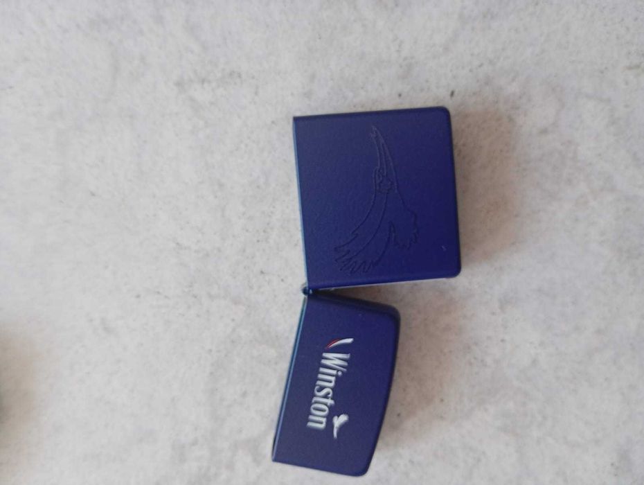 Bricheta Winston in colaborare cu Zippo