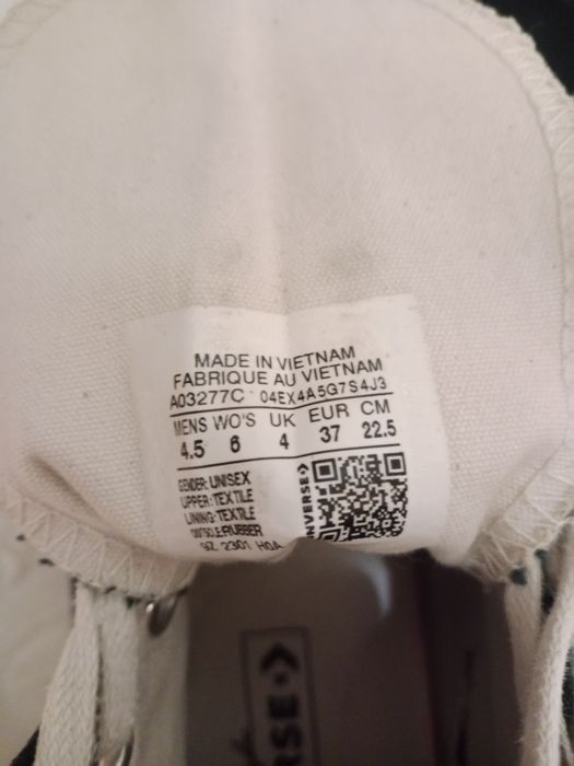 Продам оригинальные converse.